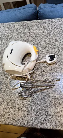 Electric beater