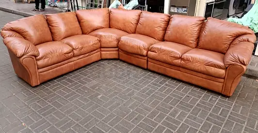Large L-shaped Brown Leather Sofa - Comfortable 6-seater Corner Set