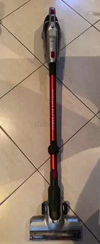 Hoover cordless stick vacuum — lightweight, working condition