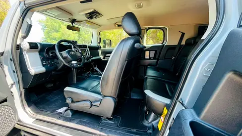 2017 Toyota FJ CRUISER — фото 4