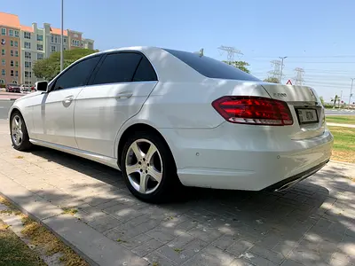 2016 Mercedes-BENZ E-CLASS — миниатюра 8