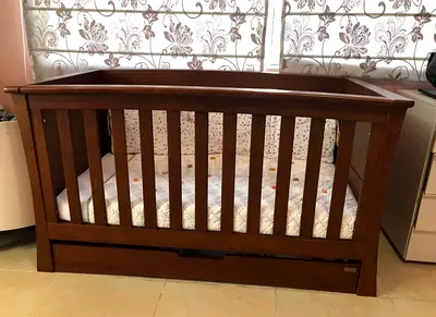 Baby cot