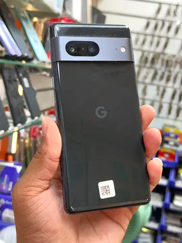 Google Pixel 7 phone - good condition,