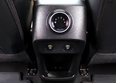 صورة مصغرة 11 لـ 2024 KIA CARENS