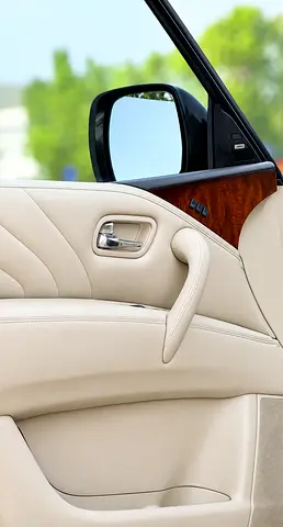 2015 Infiniti QX80 — фото 14