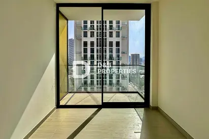 Kitchen equipped | Balcony | Ready to move