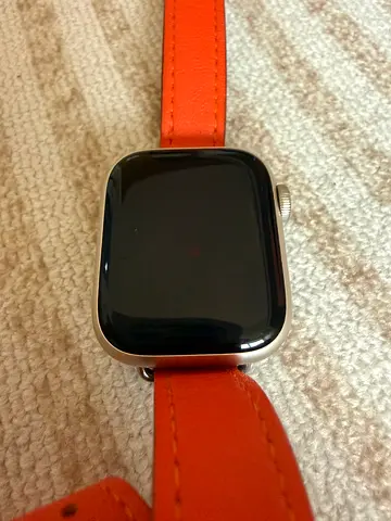 Pre-owned Apple Watch with Orange Strap