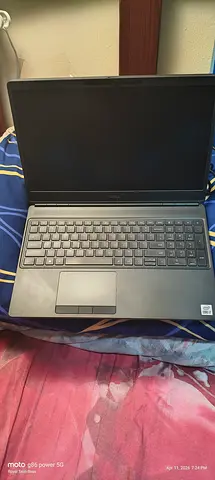 Dell precision 7550 Laptop - Good Condition, 15-inch (Silver) core i7 32gb ram 4gb graphics 512g SSD