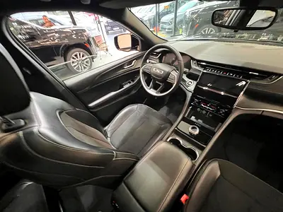 صورة 14 لـ 2024 JEEP GRAND CHEROKEE L