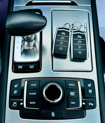 2018 Genesis G80 — миниатюра 5