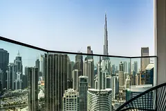 Luxury Studio | Burj Khalifa & Canal View | Peninsula 3