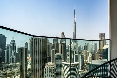 Luxury Studio | Burj Khalifa & Canal View | Peninsula 3