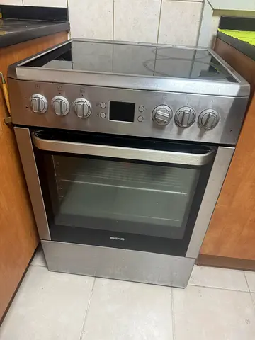 Used stainless steel electric oven with 4nos induction stovetop - good working condition