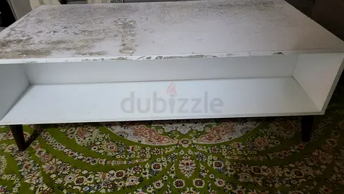 Coffee table price fixed 40 so dont bargin