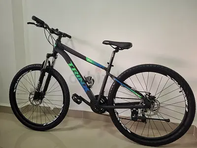 TRINX Majestic M136 Elite 27.5''