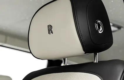 2025 ROLLS-ROYCE CULLINAN — миниатюра 18