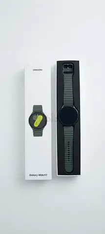 Samsung Galaxy Watch7 44 mm - Olive Green (LTE-Bluetooth Version)