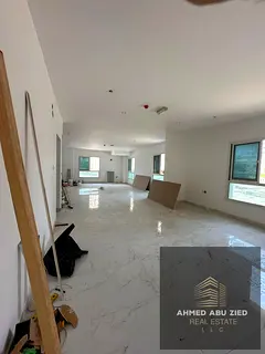 Largest commercial office for annual rent. Very spacious, 1 bath, large kitchen, 2 offices, open are