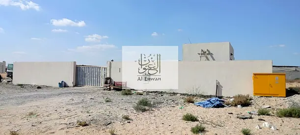 للبيع حوطة في الصجعة الصناعية s