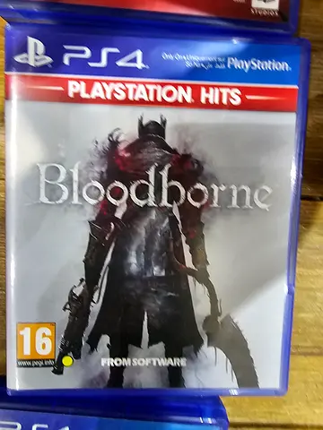 Bloodborne (PS4) — PlayStation Hits, used once but brand new negotiable