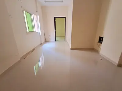 Luxury 1BHK close to road side 28k available in muwaileh sharjah