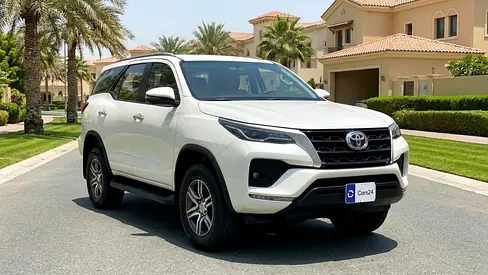 AED 1,307/m | 0 DP | Free 3 Months Warranty | Service History | 30 Day Return | TOYOTA FORTUNER 2022