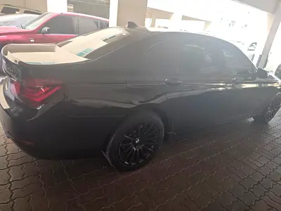 2014 BMW 7-SERIES 缩略图 8