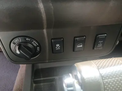 2013 Nissan XTERRA — фото 10