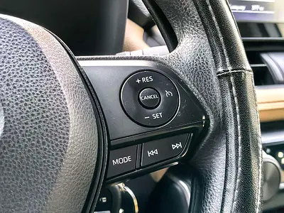 2021 Toyota RAV 4 — фото 14