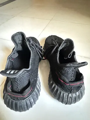 Yeezy Boost 350 “Bred”, lightly used, size UK 7.5