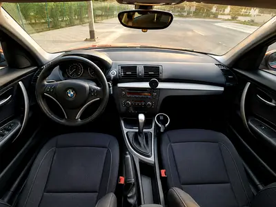 صورة 5 لـ 2009 BMW 1-SERIES