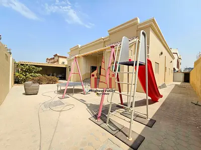 3 bed room Hall Majlis Maids room All master room gardan parking