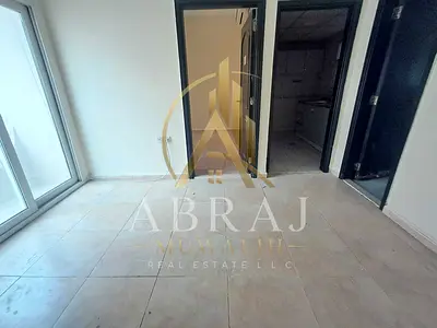 Big Big offer 1bhk with balcony 25k available in muwaileh sharjah