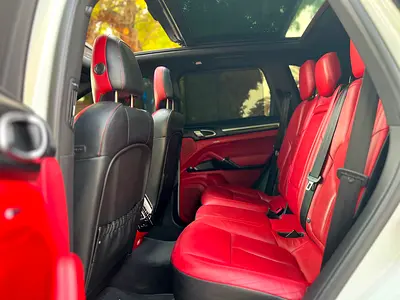 2014 Porsche CAYENNE — миниатюра 13