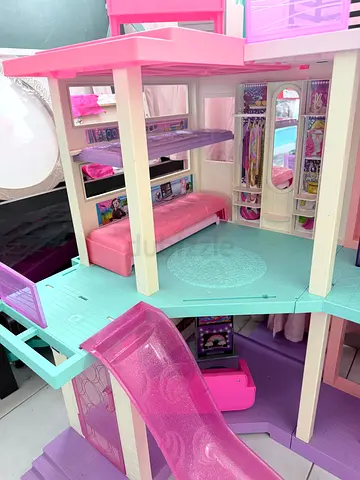 Large Multi-level Barbie Dollhouse Playset with Slide and Furniture