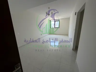 غرفتين ماستر وصالة أول ساكن في الممزر مع باركينج مجاني بلكونه اطلاله مفتوحه موقغ مميز علي مخرج دبي