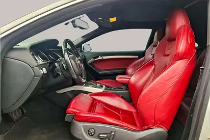 صورة مصغرة 12 لـ 2011 AUDI S5