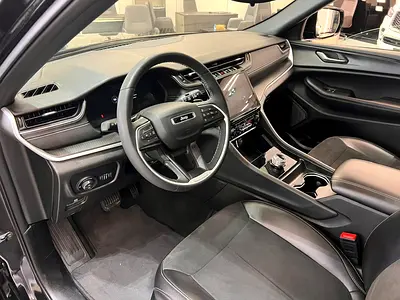 صورة 12 لـ 2024 JEEP GRAND CHEROKEE L