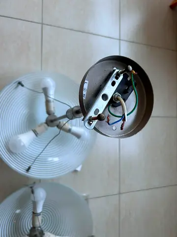 Set of 2 ceiling light fittings, ready to install