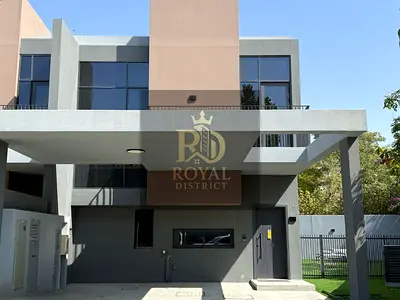 Hot Deal | Exclusive Corner 3BR Townhouse | Ready Unit | Private Garden | Elegant Design | Steps fr