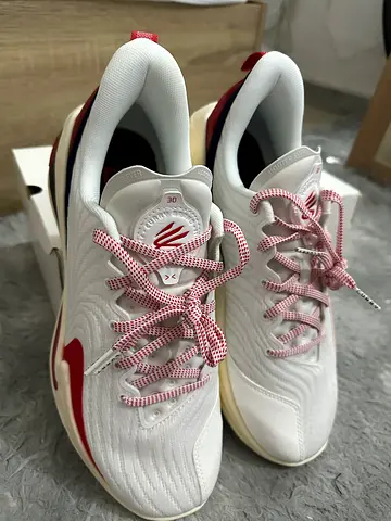 Under Armour Curry 12 “Podium White” – US 10.5 Men