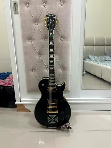 Harley Benton Electric guitar for sale with upgraded pickups