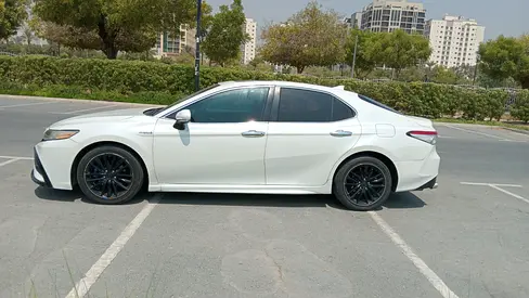صورة 17 لـ 2021 Toyota CAMRY