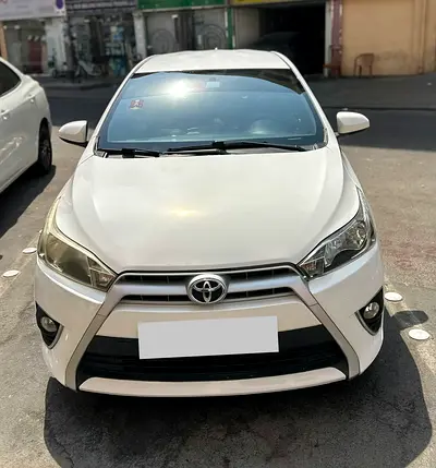 2015 Toyota YARIS — фото 3