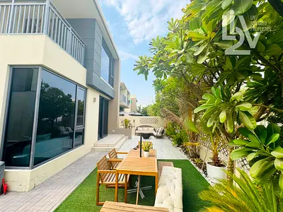 GREEN BELT | PRIVATE GARDEN | FAMILY STYLE