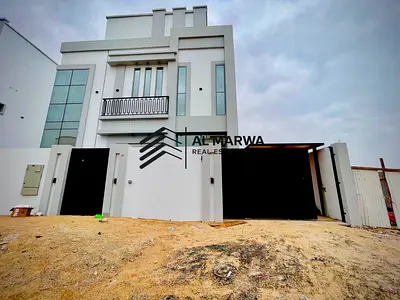 Brand New 5 Master Bedroom's Villa with Modern Style Living