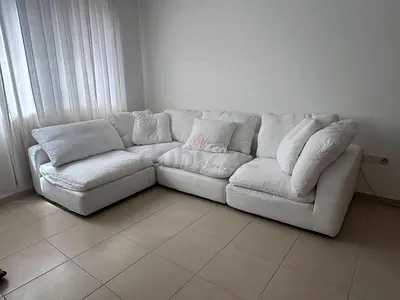 Excellent condition The loom collection Feather filled sofa