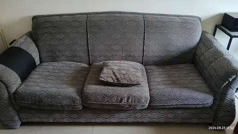 3 seater sofa