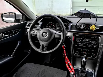 2016 Volkswagen PASSAT — фото 10