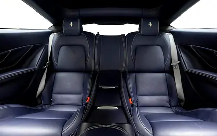 2015 Ferrari FF thumbnail 13